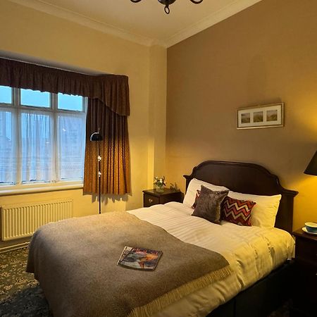 Taunton Town House Villa Bagian luar foto