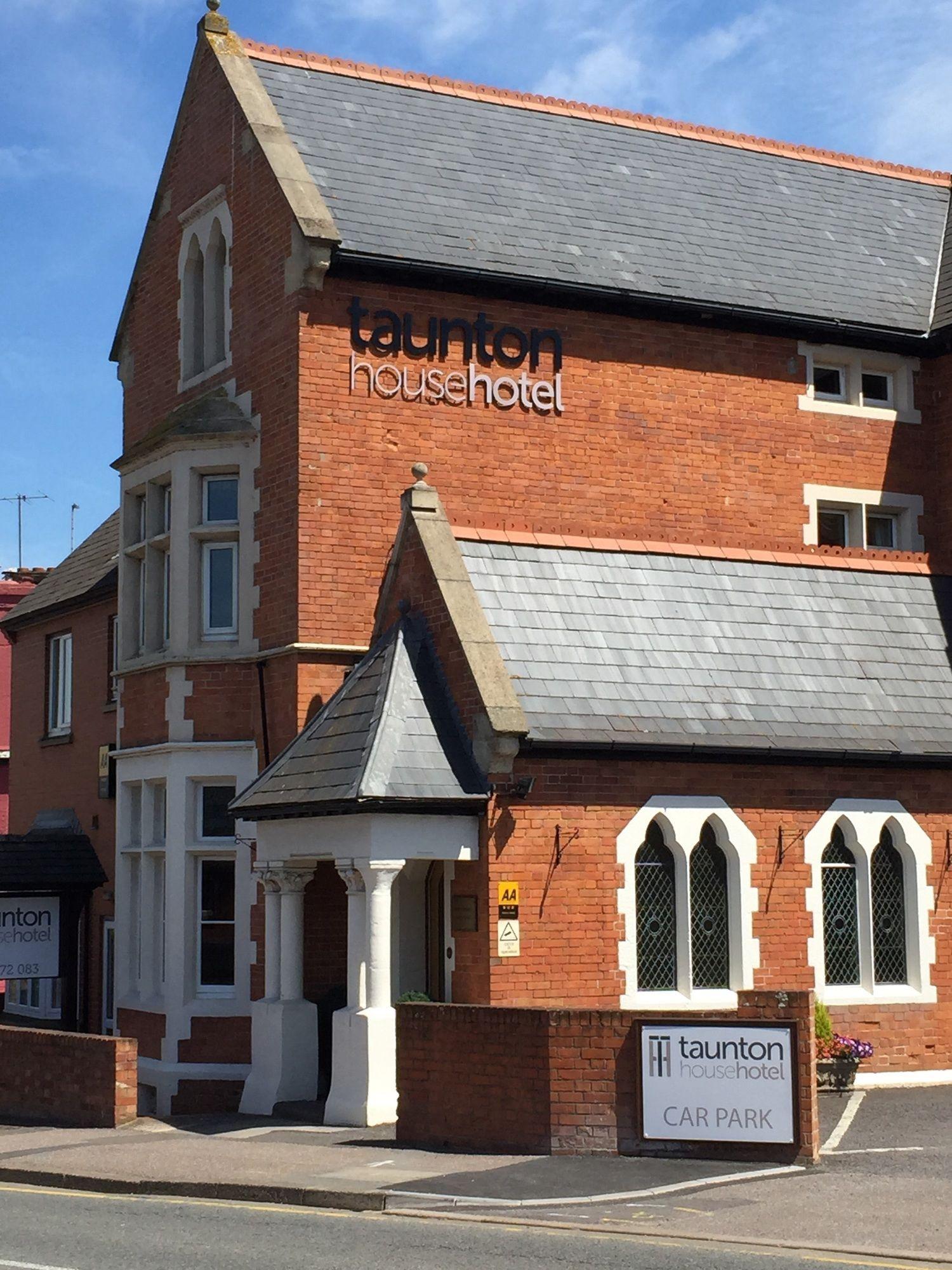 Taunton Town House Villa Bagian luar foto