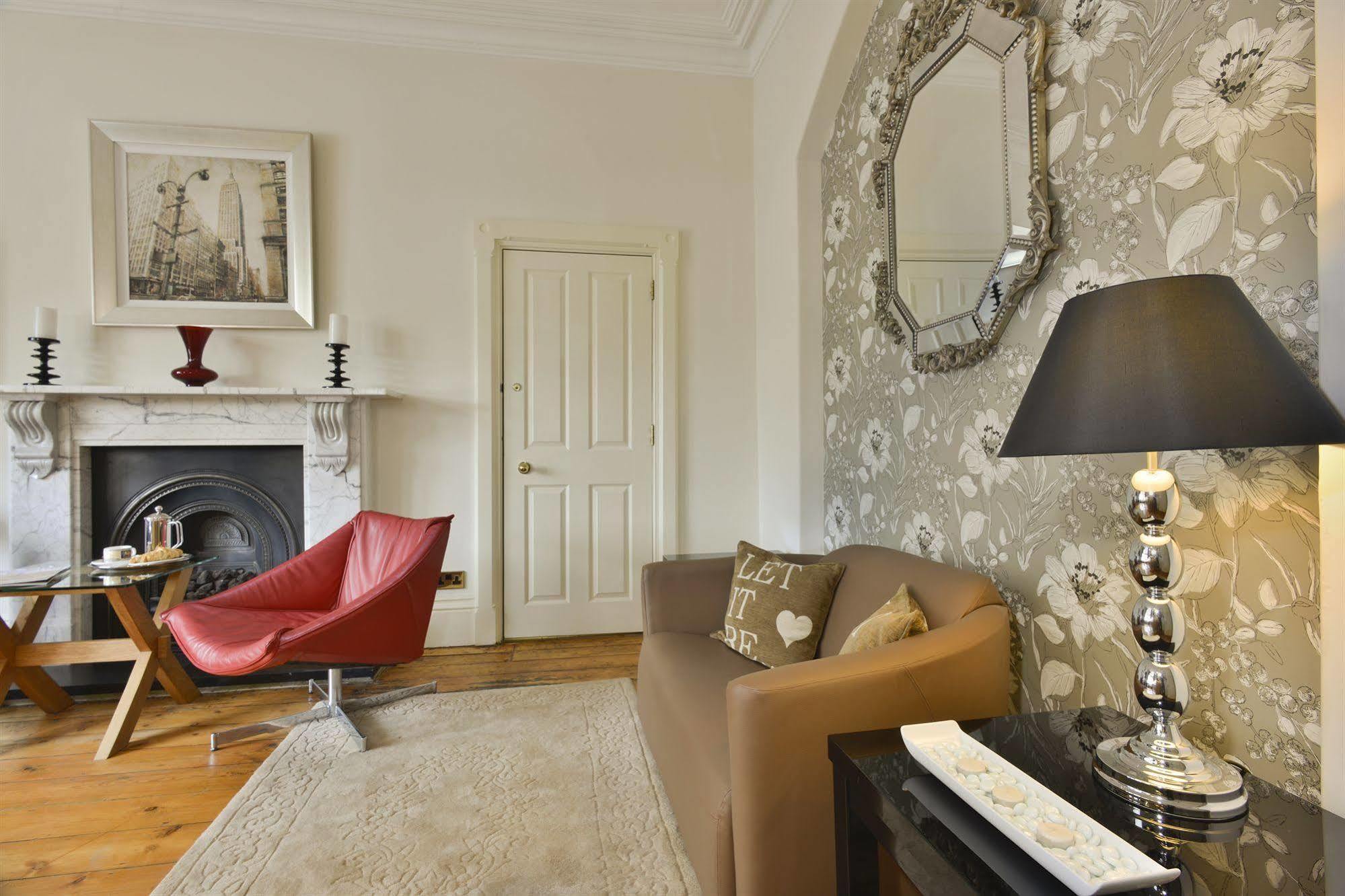 Taunton Town House Villa Bagian luar foto